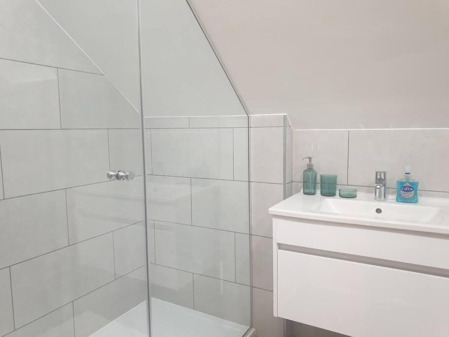 Appartement New - Bright Studio Loft King Bed In Quiet Street Near Parks 1074 Lo Londres